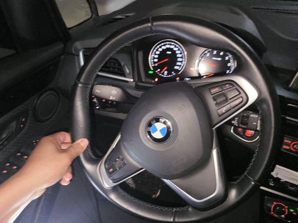 [苏州·苏E] 二手宝马宝马2系旅行车2018款 218i 时尚型