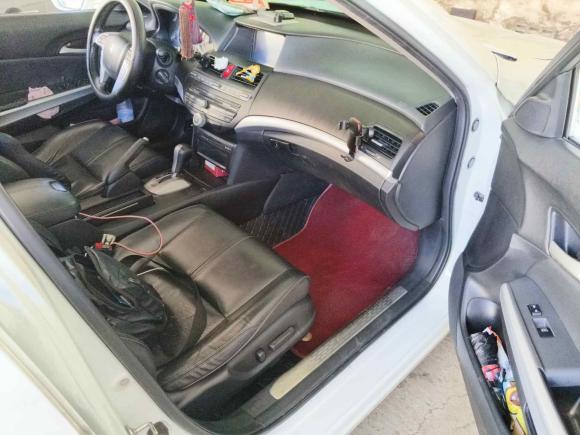 [武汉·鄂A] 二手本田歌诗图2012款 2.4L 豪华版