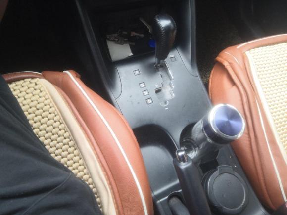 [上海·沪C] 二手现代北京现代ix352012款 2.0L 自动两驱精英版GLS