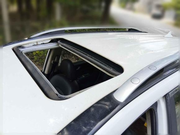 [无锡·苏B] 二手哈弗哈弗H62015款 改款 运动版 1.5T 手动两驱精英型