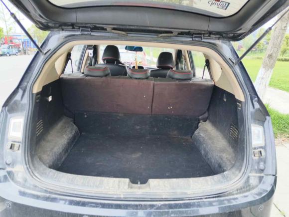 [南通·苏F] 二手宝骏宝骏5602016款 1.8L iAMT豪华型