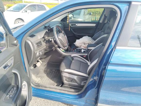 [芜湖·皖B] 二手观致观致52017款 1.6T 自动尊贵型