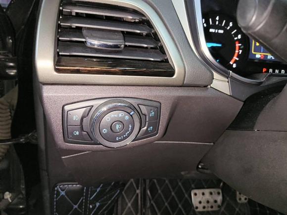 [广州·粤B] 二手福特蒙迪欧2013款 2.0L GTDi200时尚型