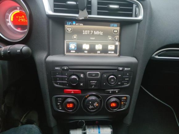 [上海·沪C] 二手雪铁龙雪铁龙C4L2014款 1.8L 智驱版 手动劲智型