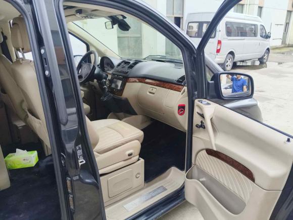 [上海·沪L] 二手奔驰唯雅诺2011款 2.5L 领航版