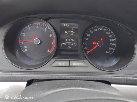 [上海·皖C] 二手大众朗逸2015款 1.6L 手动风尚版