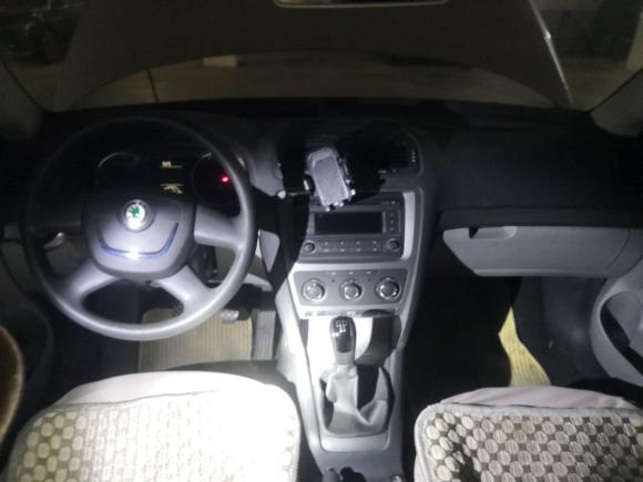 [上海·沪C] 二手斯柯达明锐2012款 1.6L 手动逸杰版