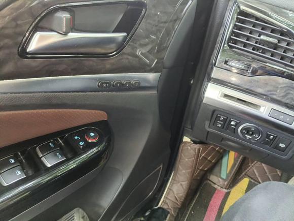 [深圳·粤B] 二手比亚迪唐新能源2015款 2.0T 四驱旗舰型