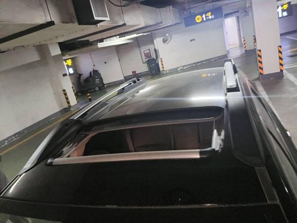 [青岛·鲁F] 二手斯巴鲁傲虎2015款 2.5i 豪华导航版