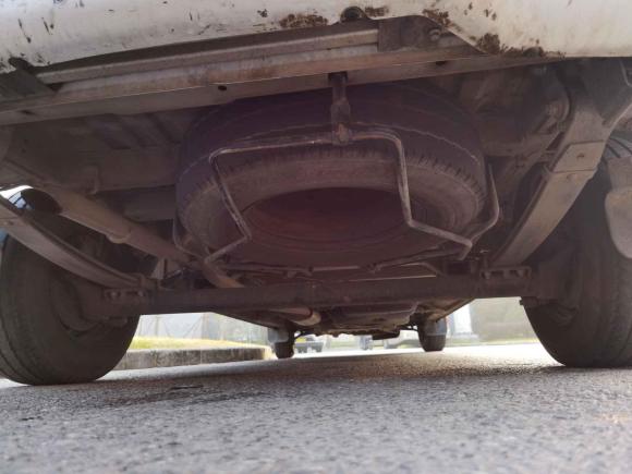 [无锡·苏B] 二手上汽大通MAXUS上汽大通MAXUS 新途V802018款 2.5T 6挡手动傲运通长轴中顶7/10座