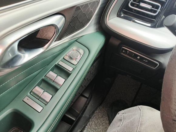 [义乌·浙G] 二手广汽传祺传祺GS82022款 领航系列 2.0TGDI 两驱豪华智联版（七座）