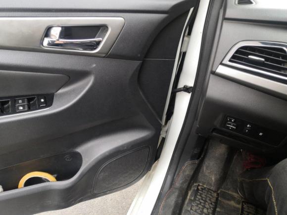 [上海·沪K] 二手长安凯程长安欧尚A6002016款 1.5L 手动豪华型7座