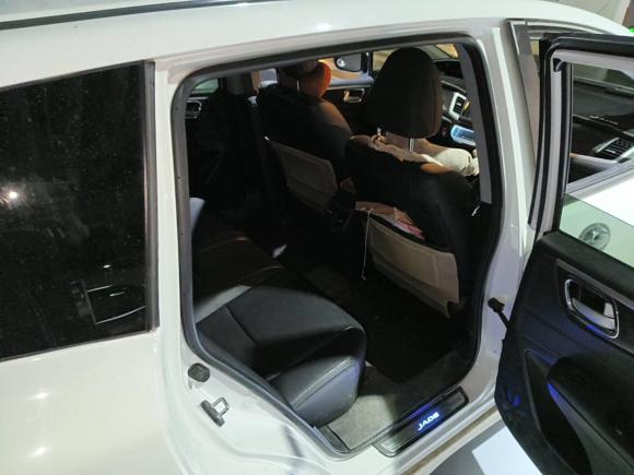 [西安·陕A] 二手本田杰德2014款 1.8L CVT豪华尊享版 5座