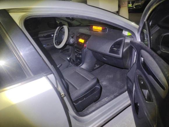 [上海·苏M] 二手雪铁龙世嘉2012款 三厢 2.0L 手动品悦型