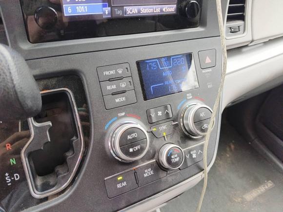 [常州·苏D] 二手丰田SIENNA2015款 3.5L 两驱LE