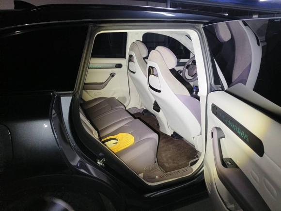 [杭州·浙A] 二手零跑汽车零跑C112023款 纯电 580四驱性能版