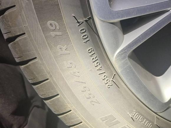 [成都·川A] 二手奥迪奥迪A82017款 A8L 45 TFSI quattro舒适型