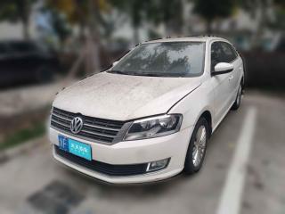 大众朗行2015款1.6L手动舒适版