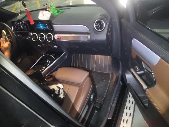 [合肥·皖A] 二手奔驰奔驰GLB2021款 GLB 180 时尚型