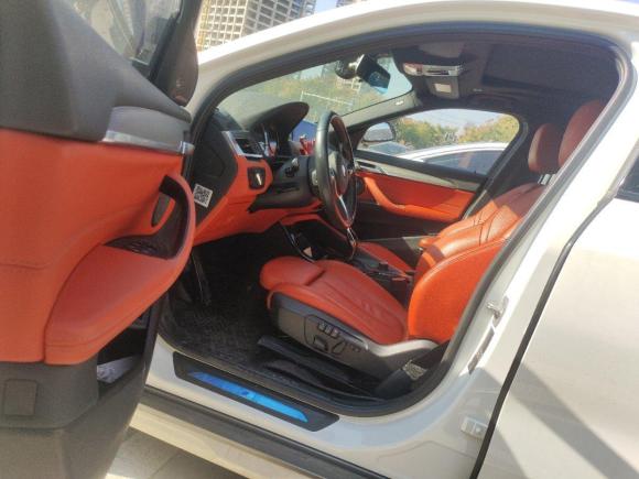 [武汉·鄂A] 二手宝马宝马X22018款 sDrive25i 尊享型M越野套装 国V