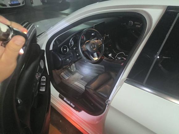 [青岛·鲁B] 二手奔驰奔驰C级2018款 C 200 L 运动版