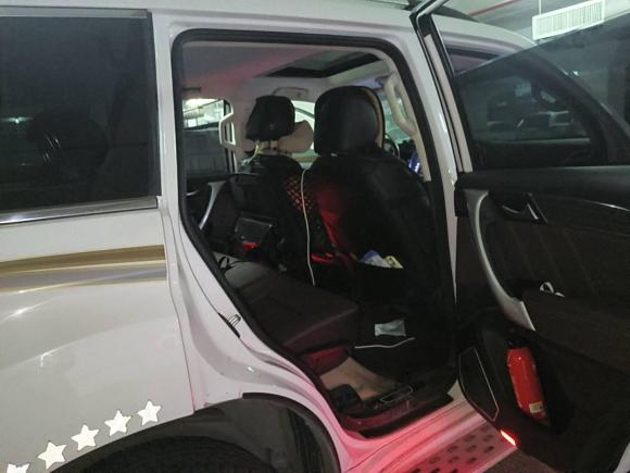 [西安·陕A] 二手哈弗哈弗H92016款 2.0T 四驱精英型 7座