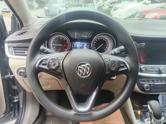 [青岛·鲁B] 二手别克威朗2015款 三厢 15S 自动领先型