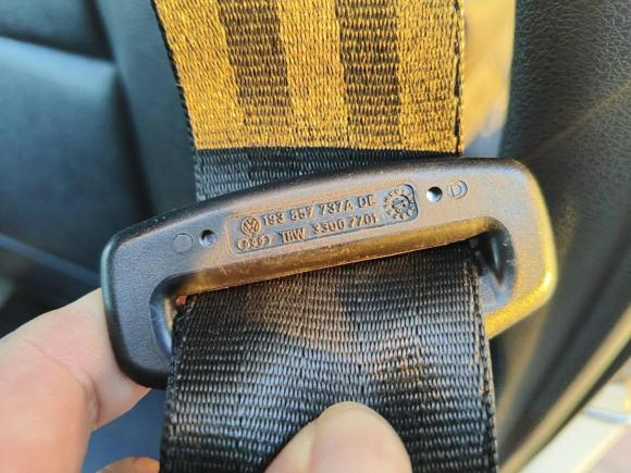 [武汉·鄂A] 二手奥迪奥迪Q32016款 30 TFSI 标准型