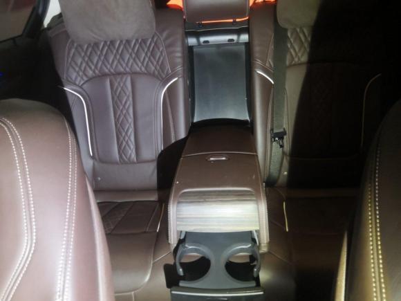 [上海·沪A] 二手宝马宝马5系新能源2020款 里程升级版 530Le 豪华套装