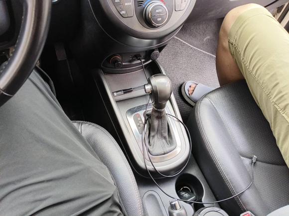 [深圳·粤B] 二手起亚秀尔2013款 1.6L AT Premium