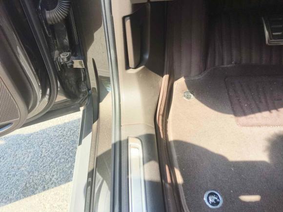 [青岛·鲁B] 二手大众蔚揽2016款 380TSI 四驱纵行版