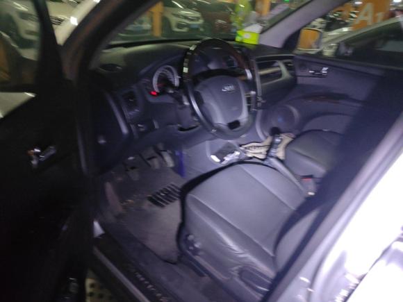 [深圳·粤B] 二手起亚狮跑2013款 2.0L 手动两驱版GLS