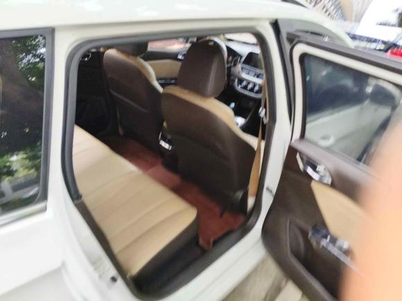 [成都·苏C] 二手宝骏宝骏310W2017款 1.5L 手动时尚型 国V