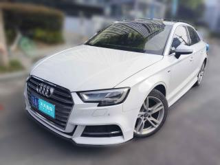 奥迪奥迪A32020款 Limousine 35 TFSI 时尚型 国VI