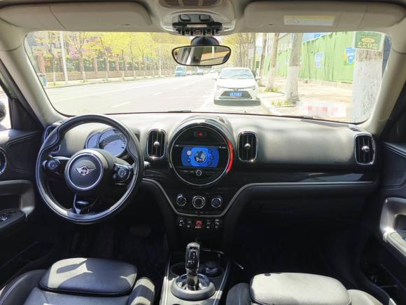 [青岛·粤A] 二手MINIMINI COUNTRYMAN2019款 1.5T COOPER ALL4 艺术家周末旅行版