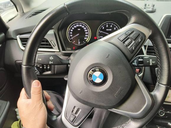 [上海·苏J] 二手宝马宝马2系旅行车2019款 218i 领先型