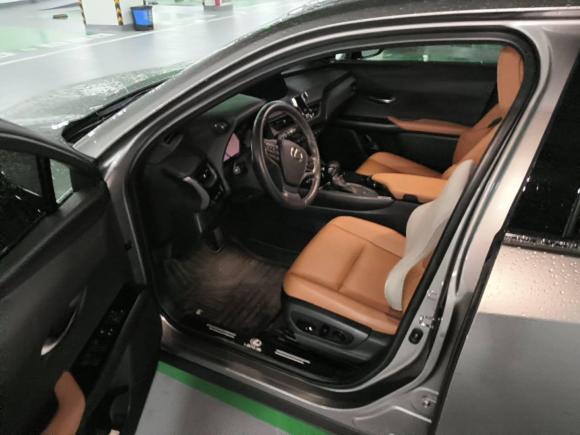 [杭州·浙A] 二手雷克萨斯雷克萨斯UX2020款 260h 探·趣版