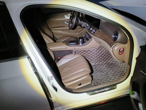 [芜湖·皖A] 二手奔驰奔驰E级2020款 E 300 L 时尚型