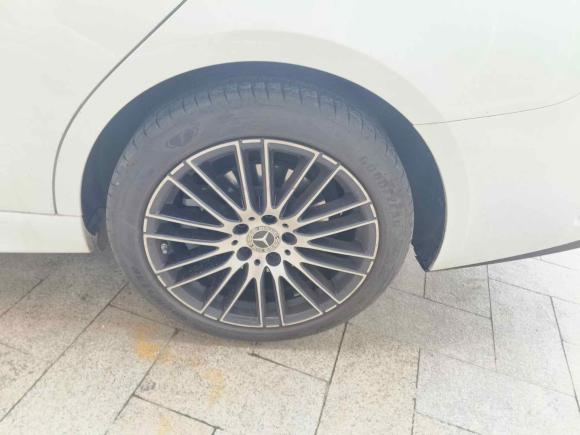 [青岛·鲁K] 二手奔驰奔驰C级2022款 改款 C 260 L 运动版