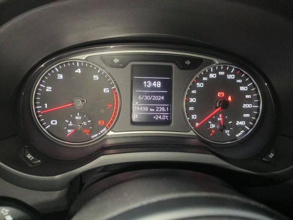 [杭州·浙A] 二手奥迪奥迪A12014款 30 TFSI 舒适型