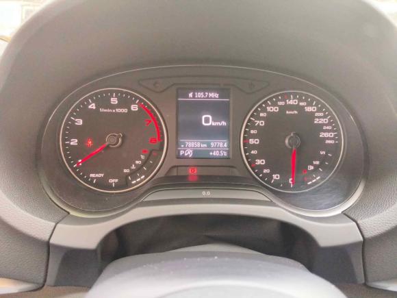 [上海·沪B] 二手奥迪奥迪A32018款 30周年年型 Sportback 35 TFSI 进取型