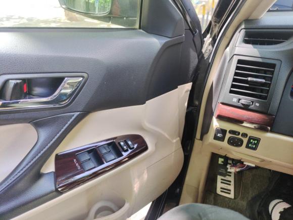 [上海·沪L] 二手丰田锐志2010款 2.5V 风尚菁英版