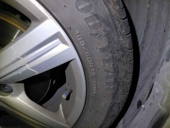 [广州·粤A] 二手大众桑塔纳2015款 浩纳 1.6L 自动风尚型