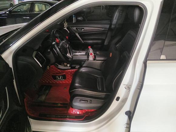 [上海·沪J] 二手本田本田UR-V2017款 370TURBO 两驱尊贵版 国V