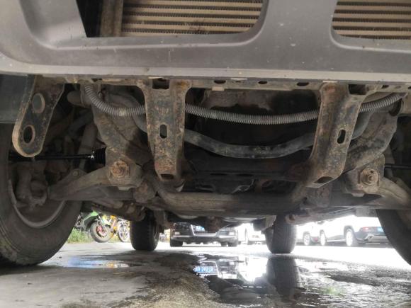 [成都·闽J] 二手江铃驭胜S3502013款 2.4T 自动两驱柴油豪华版5座