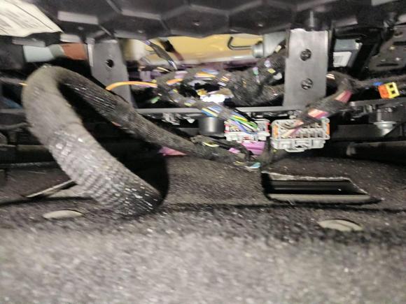 [杭州·浙A] 二手路虎发现2020款 3.0 SC V6 SE