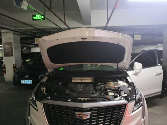 [南京·苏A] 二手凯迪拉克凯迪拉克XT52022款 2.0T 两驱风尚型