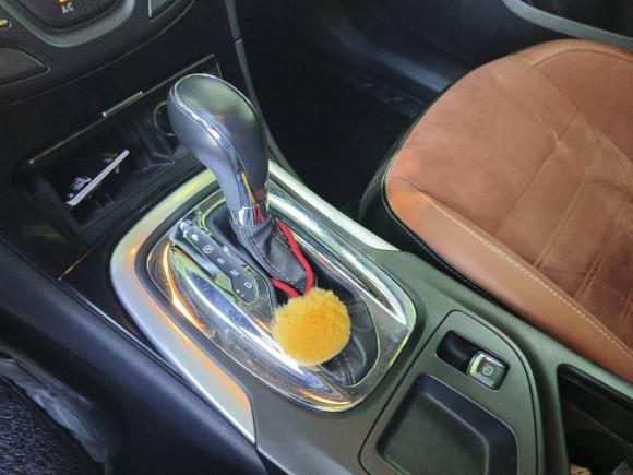 [南京·苏A] 二手别克君威2015款 1.6T 精英技术型