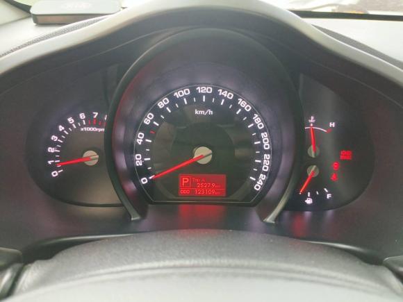 [武汉·鄂W] 二手起亚智跑2012款 2.0L 自动两驱版GL