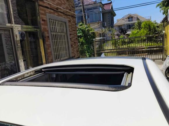 [上海·沪J] 二手比亚迪秦新能源2015款 1.5T 双冠旗舰Plus版